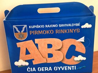 Pirmokams – Savivaldybės dovana „Pirmoko krepšelis“