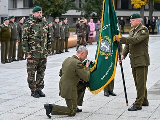 Spalio 14 d. prie Panevėžio kultūros centro surengta iškilminga ceremonija