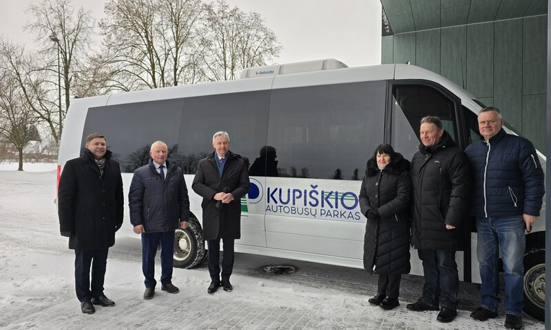 Kupiškio viešojo transporto parką papildė naujas keleivinis autobusas