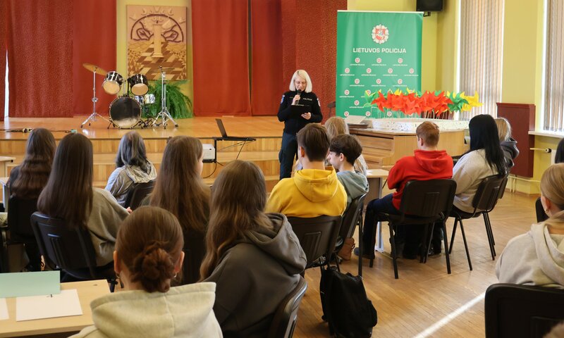 Teisinių žinių konkursas „Aš ir policija“
