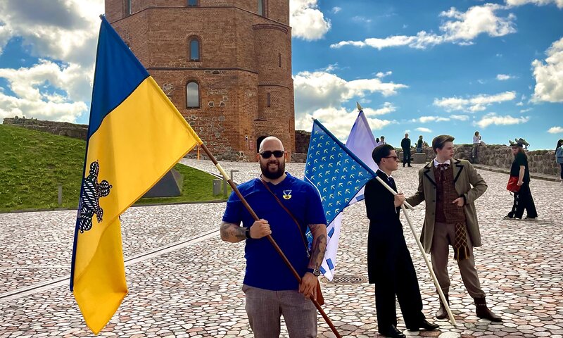Grupės „Requiem“ sumanymas: filmavimui ant Gedimino kalno buria Lietuvos savivaldybes.