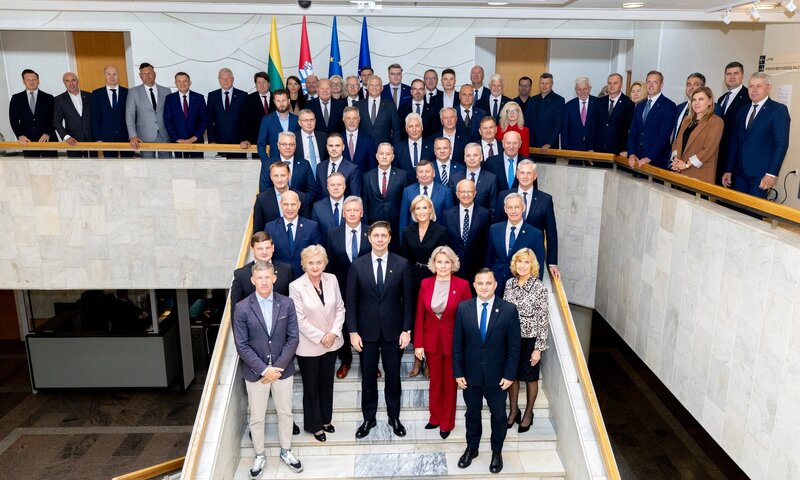 Savivaldybės siūlo premjerui daugiau įrankių pritraukti gyventojus ir verslą į regionus