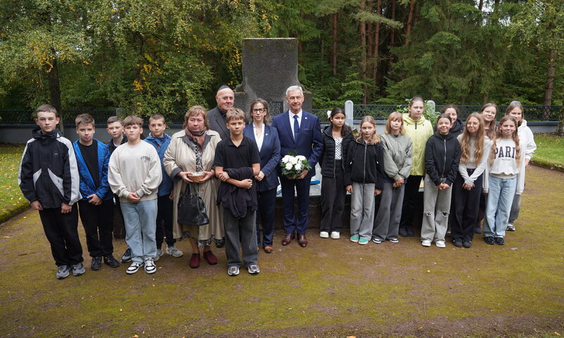 Izraelio ambasadorės vizitas Kupiškyje – dėmesys žydų istorijai ir atminčiai