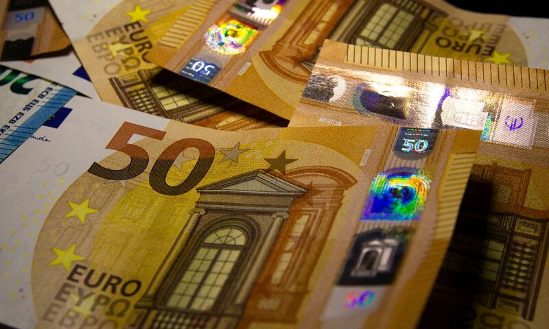 Nuo rugsėjo 1 d. galima teikti prašymus dėl kompensacijų už elektros tiekimo sutrikimus