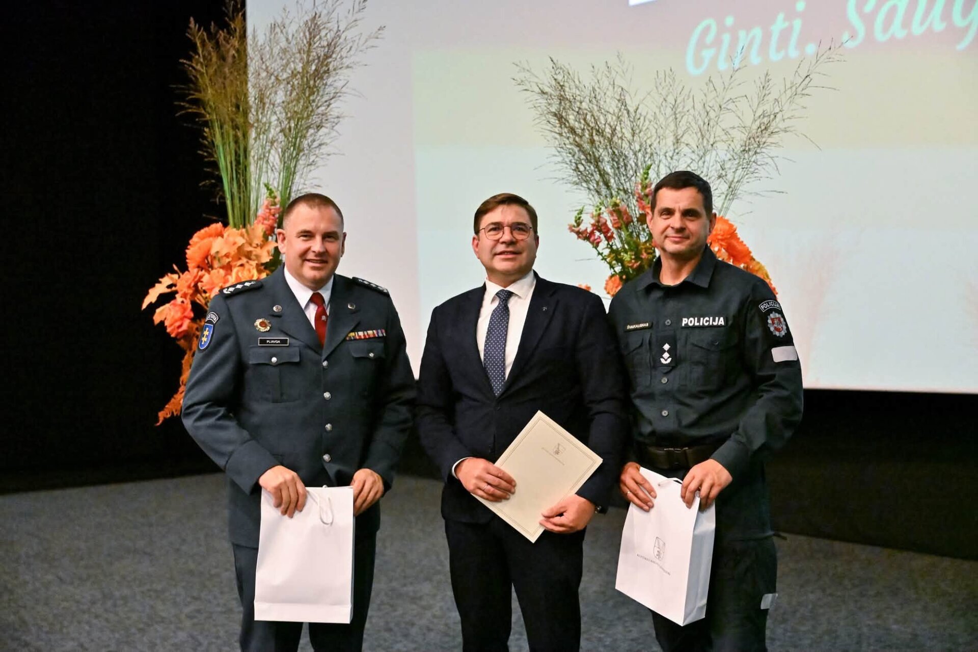 Angelų sargų dieną – padėka tiems, kurie saugo, gina ir padeda